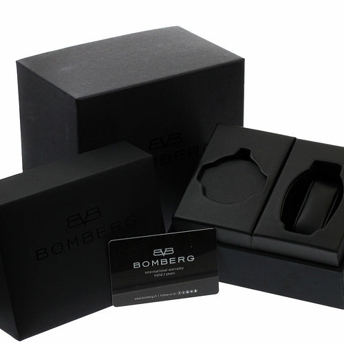 BOMBERG BS45CHPGM.035.3 BOLT-68 Camouflage Chronograph Date Quartz Men's Watch Unused with Box and Warranty.