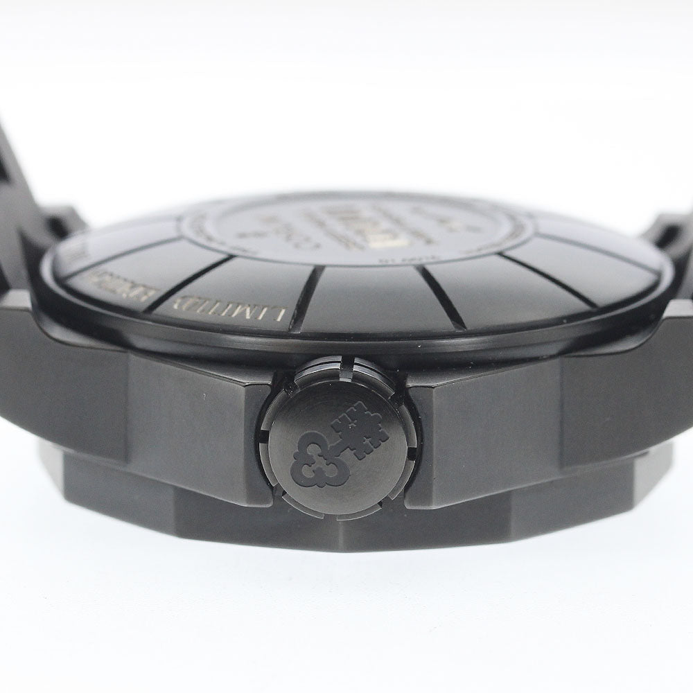 CORUM 947.950.94/0371AN22 Admiral's Cup Seafender Deep Hull Day-Date Automatic Men's Watch Excellent Condition with Warranty.