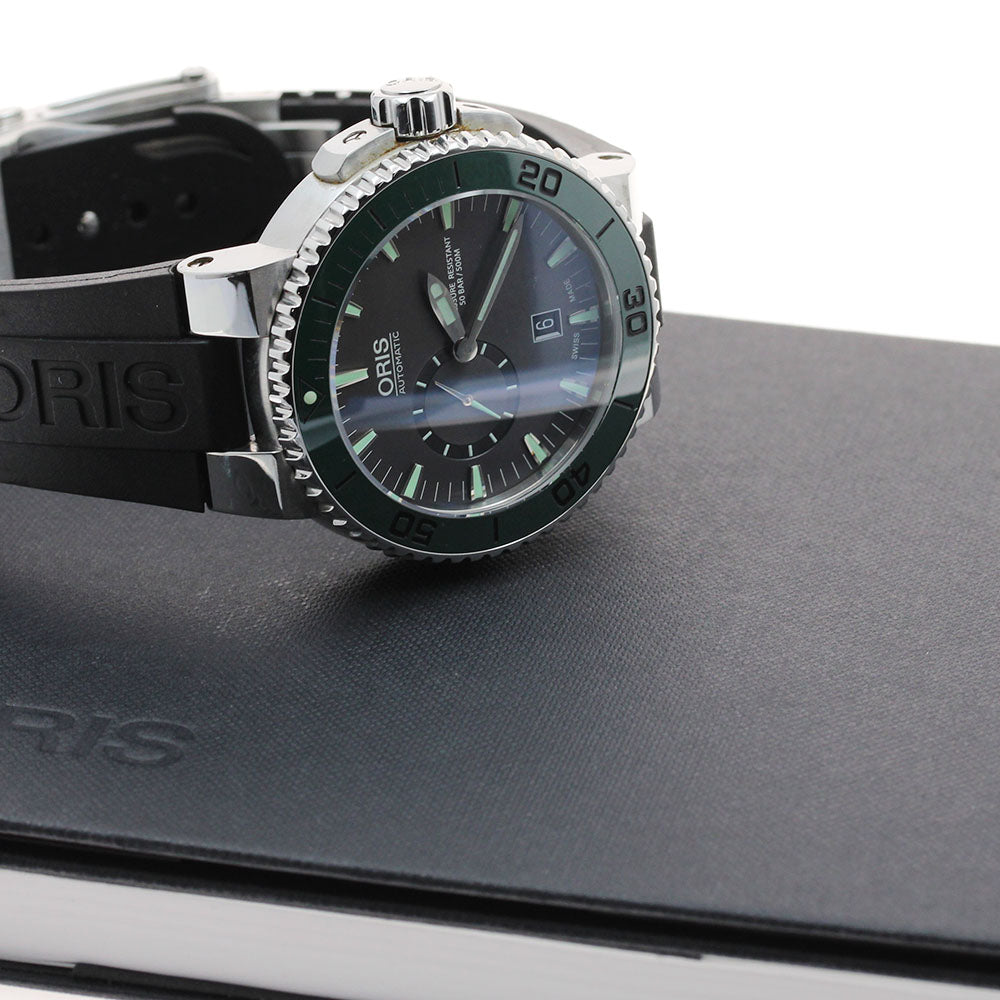 ORIS 01 743 7673 4157-07 8 26 01PEB Aquis Date Automatic Men's Watch Excellent Condition with Warranty.