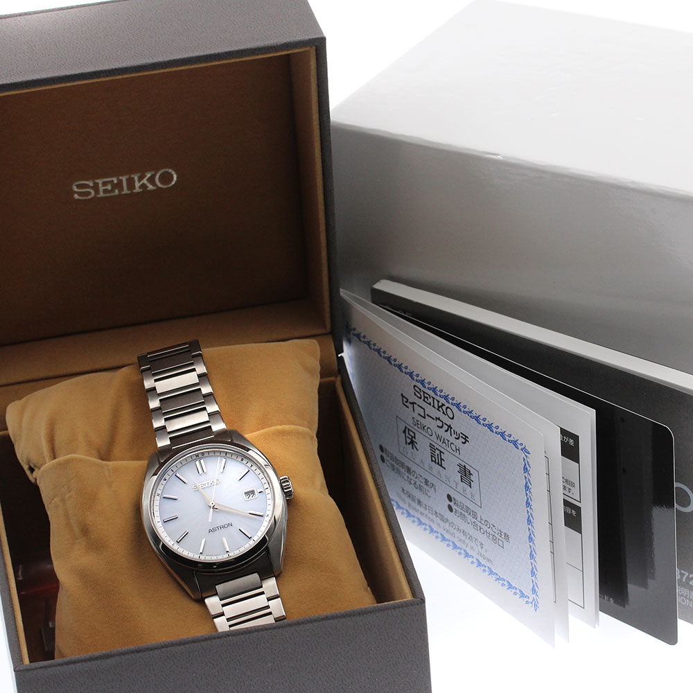 SEIKO SBXY029/7B72-0AD0 Astron Date Solar Radio Controlled Men's Watch Excellent Condition with Box and Warranty.