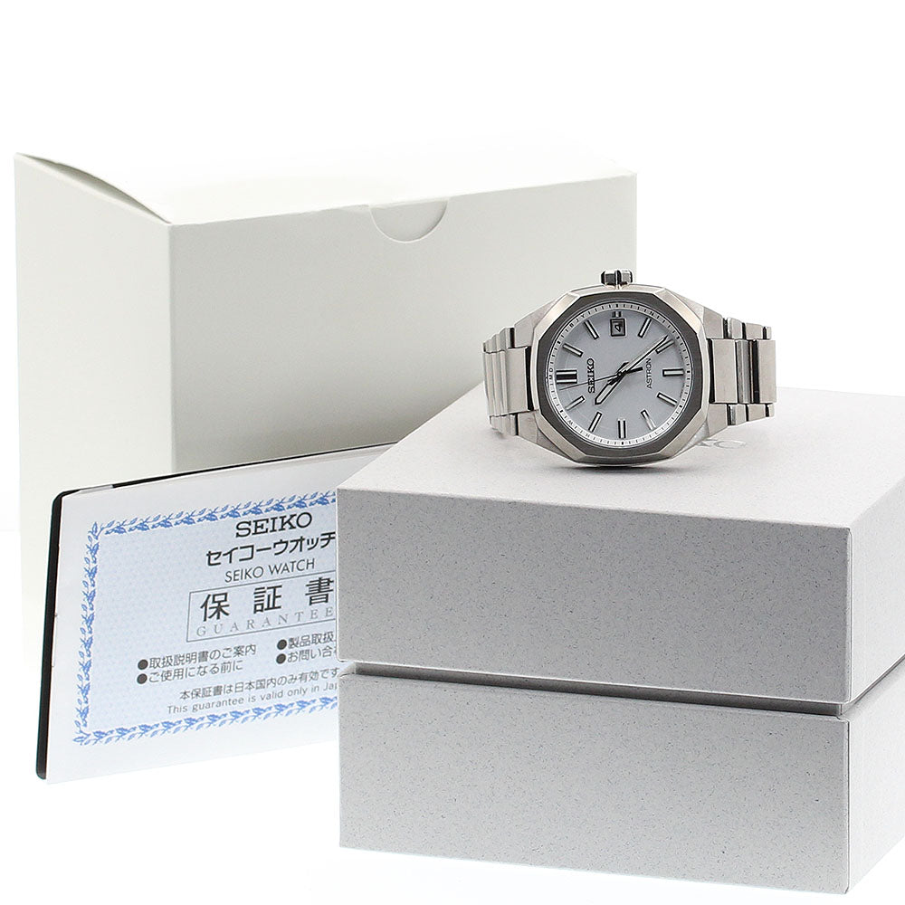 SEIKO SBXY081/7B72-0AF0 Astron Nextar Date Solar Radio Controlled Men's Watch (with box and warranty)