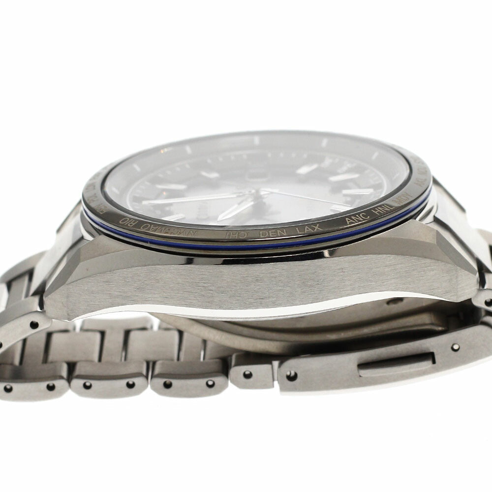 CITIZEN H145-007JD04/CB0288-65L Attesa Date Solar Radio Controlled Men's Watch Excellent Condition with Inner Box and Warranty Card.