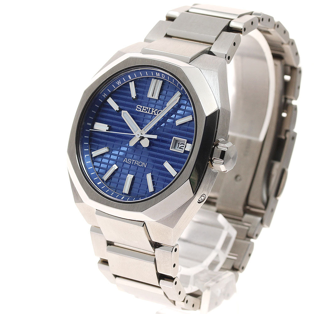 SEIKO SBXY061/7B72-0AF0 Astron Nextar Date Solar Radio Controlled Men's Watch Excellent Condition with Box and Warranty.