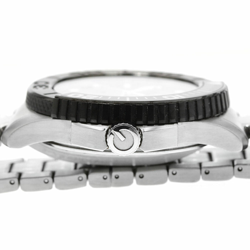 GUCCI 126.2/YA126249 G-Timeless Sport Date Quartz Men's Watch with Inner Box and Warranty Card